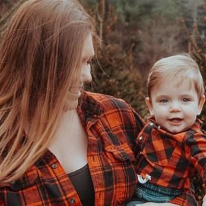 Meet your Posher, Danielle marie